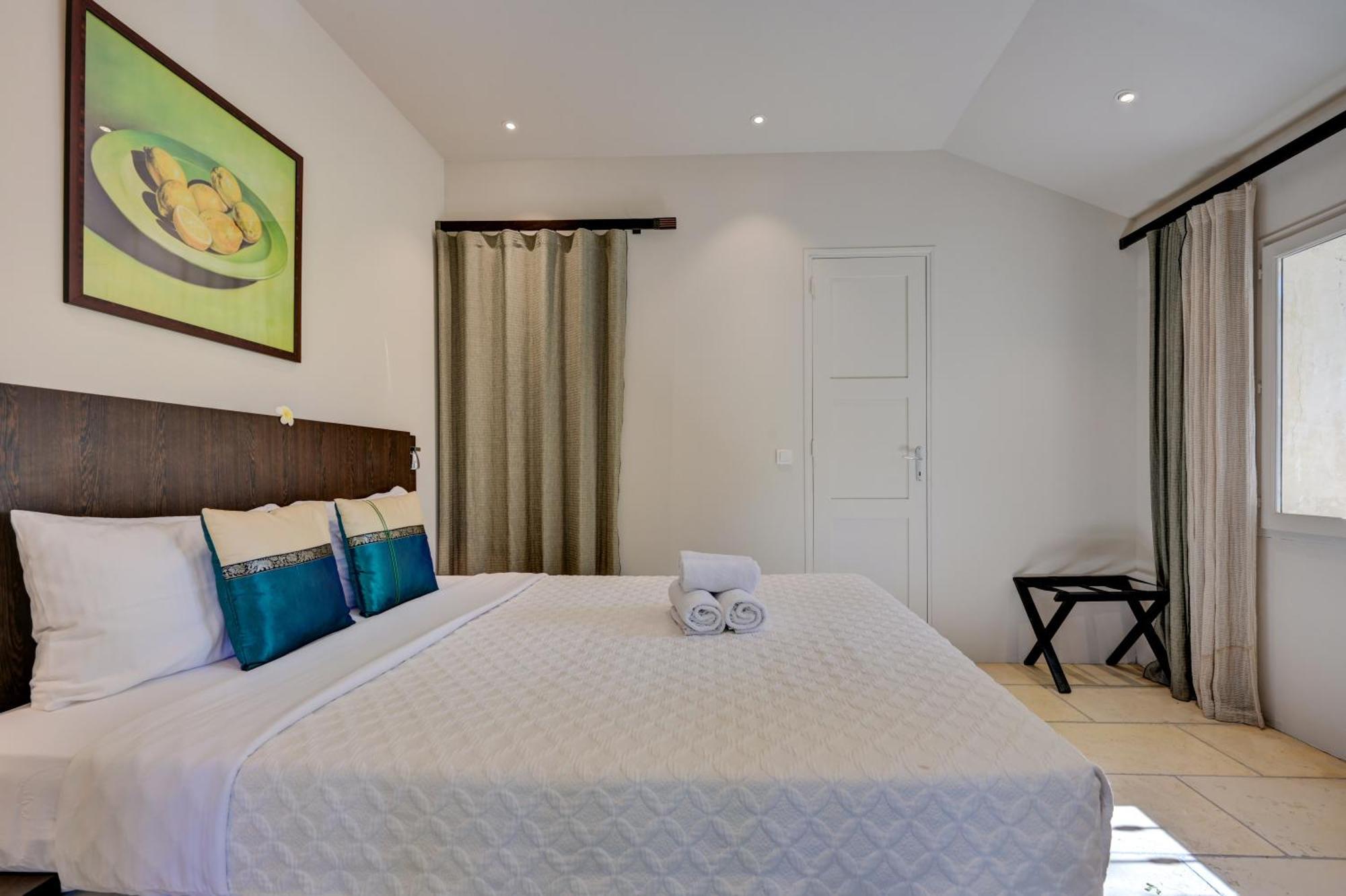 Hostellerie Le Paradou Lourmarin Dış mekan fotoğraf