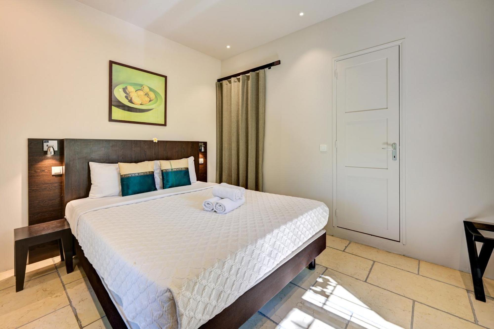 Hostellerie Le Paradou Lourmarin Dış mekan fotoğraf