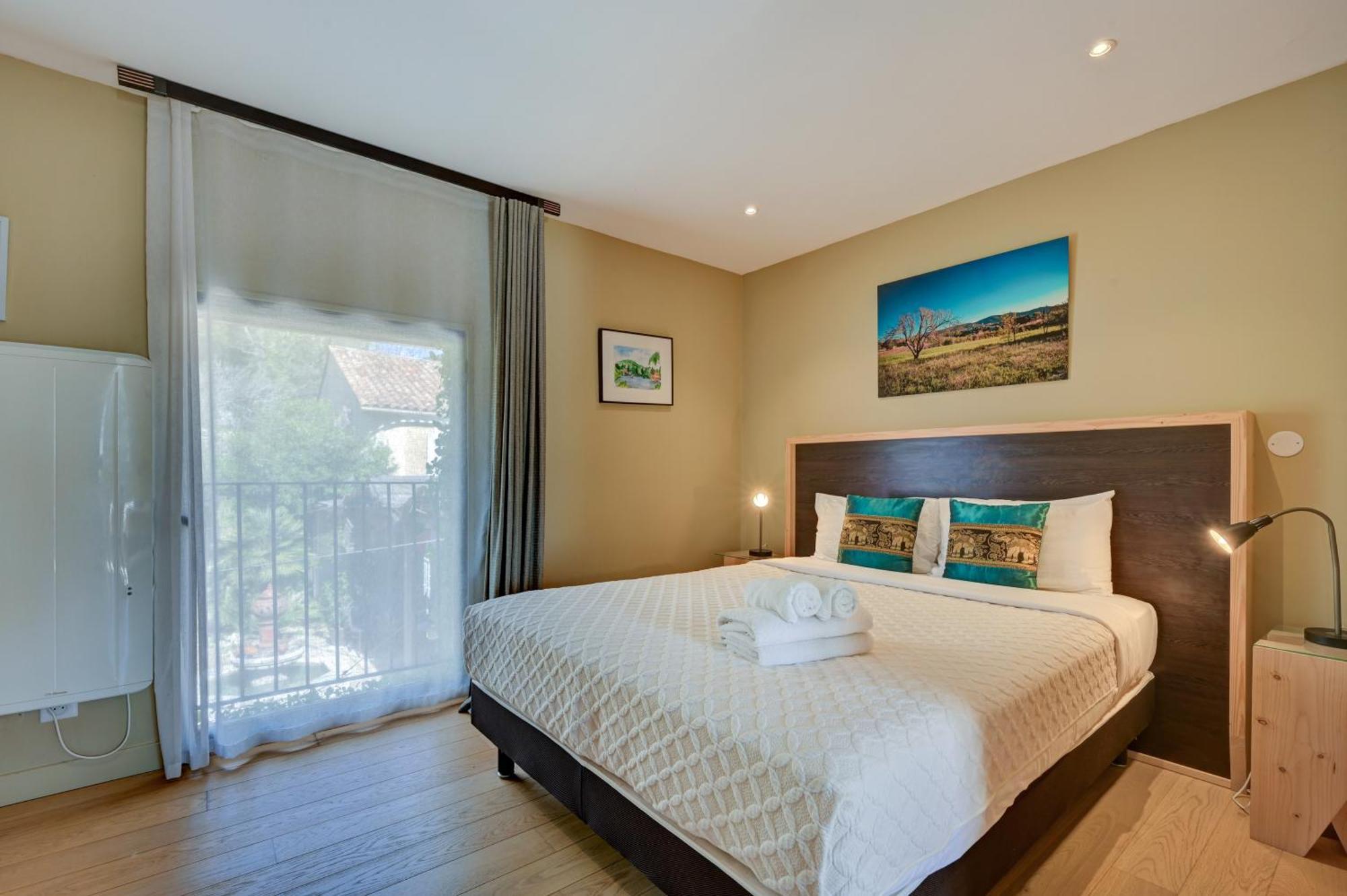 Hostellerie Le Paradou Lourmarin Dış mekan fotoğraf